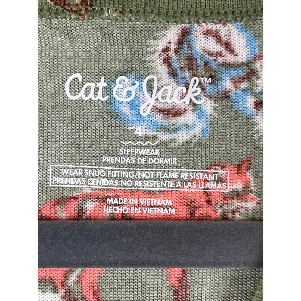 Cat & Jack Pajama Set Kids Size 4 Green Woodland Animal Print Snug Fit